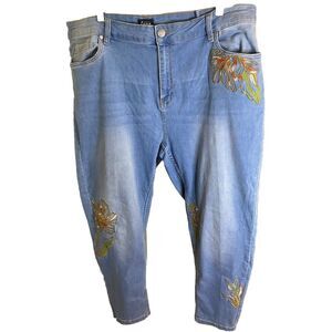 Women's Simply Emma Size 22W Ankle Straight‎ Jeans Embroidered